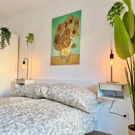 Modern With Terrace Patio וינר ניודורף